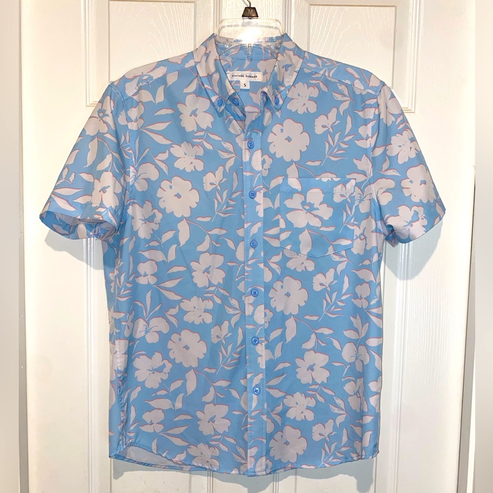 Vintage Summer floral shirt. Size S